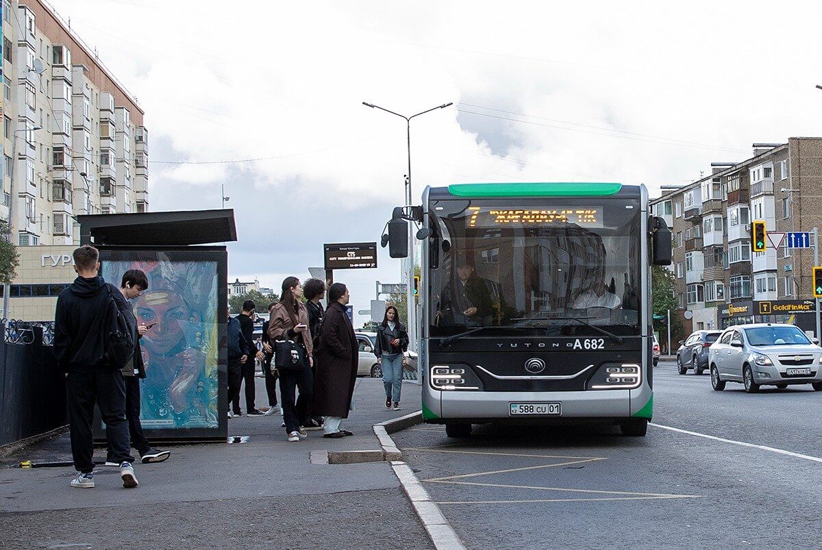 Информацию о проездных на 6 месяцев для Астаны прокомментировали в CTS