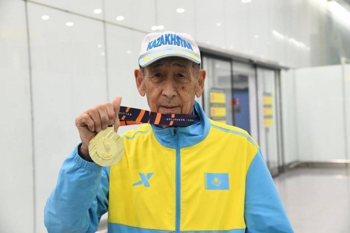 80-летний казахстанец стал чемпионом Нью-Йоркского марафона