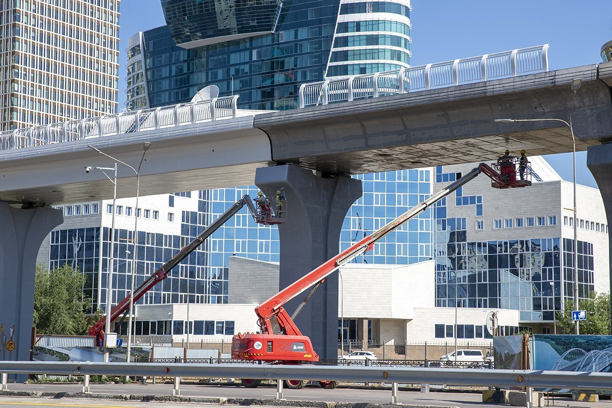 Астанчанам предлагают работу в системе LRT