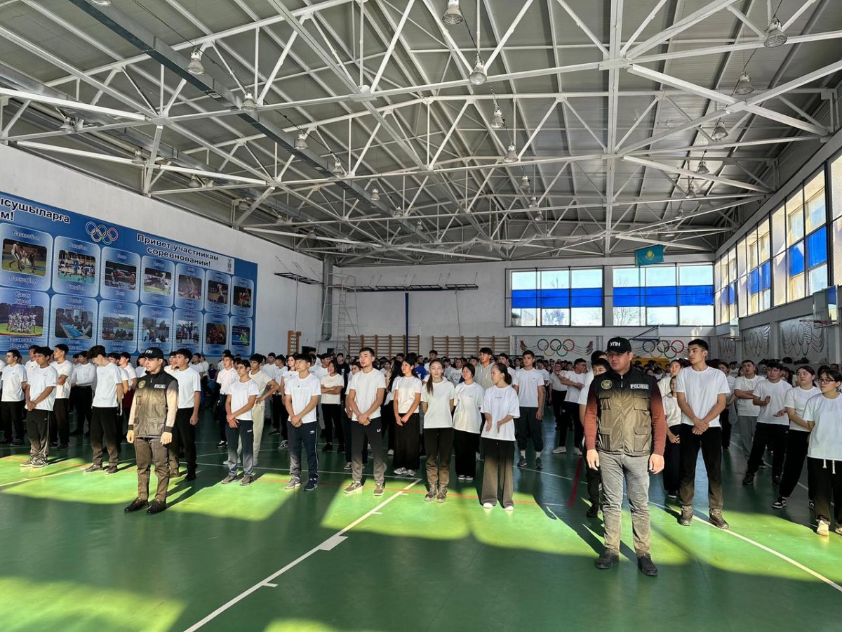 "Чемпиондық Рух": в городе Есик прошла акция по призыву молодежи к жизни без наркотиков