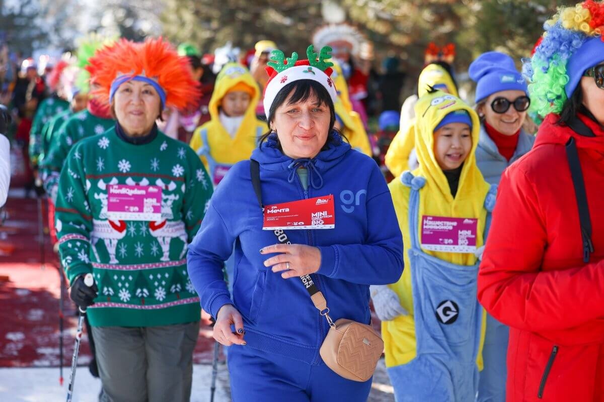 В Алматы пройдет новогодний костюмированный забег