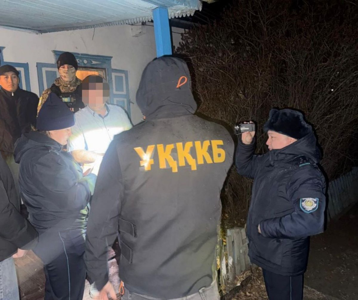 Незарегистрированные пистолеты и ружья хранили у себя жители Костанайской области