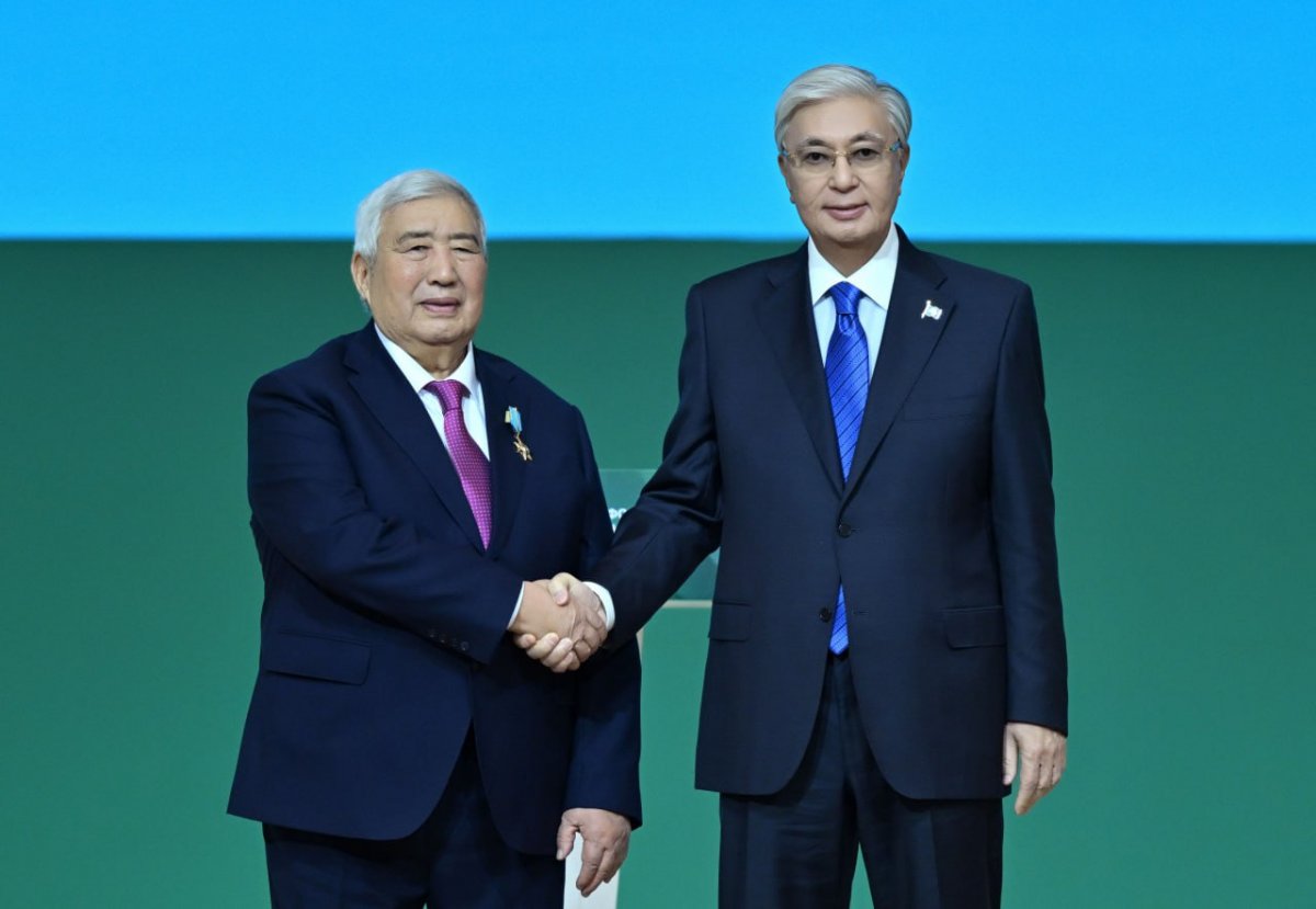 Звание "Қазақстанның Еңбек Ері" присвоено лидеру агрокомплекса в Актюбинской области