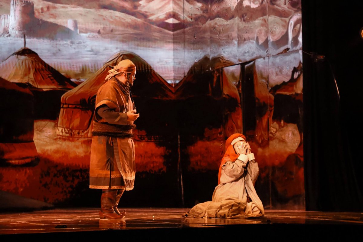 Премьера оперы "Хан Сұлтан. Алтын Орда" с триумфом прошла в Узбекистане