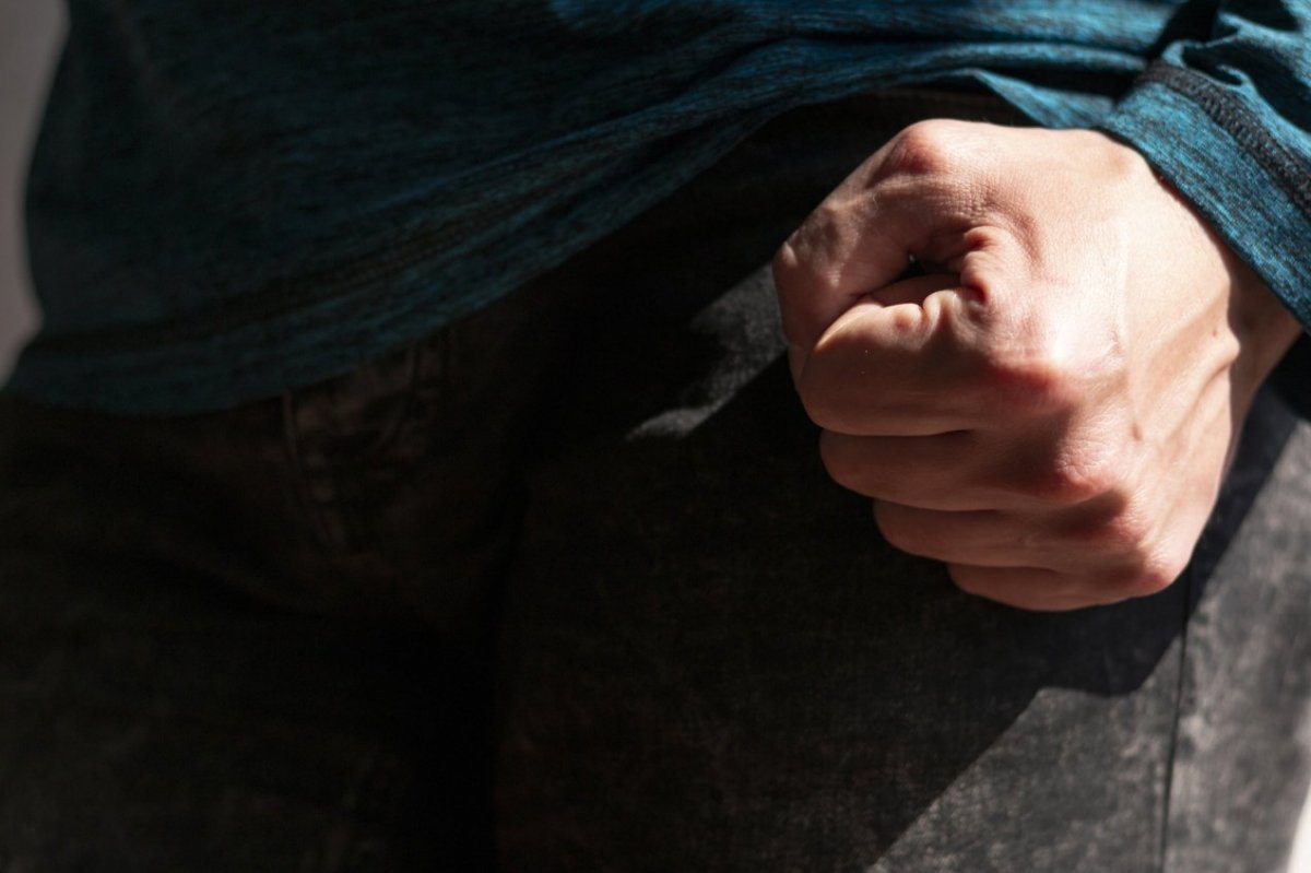 Жалобы на действия охранника-боксера подали еще двое жителей Петропавловска