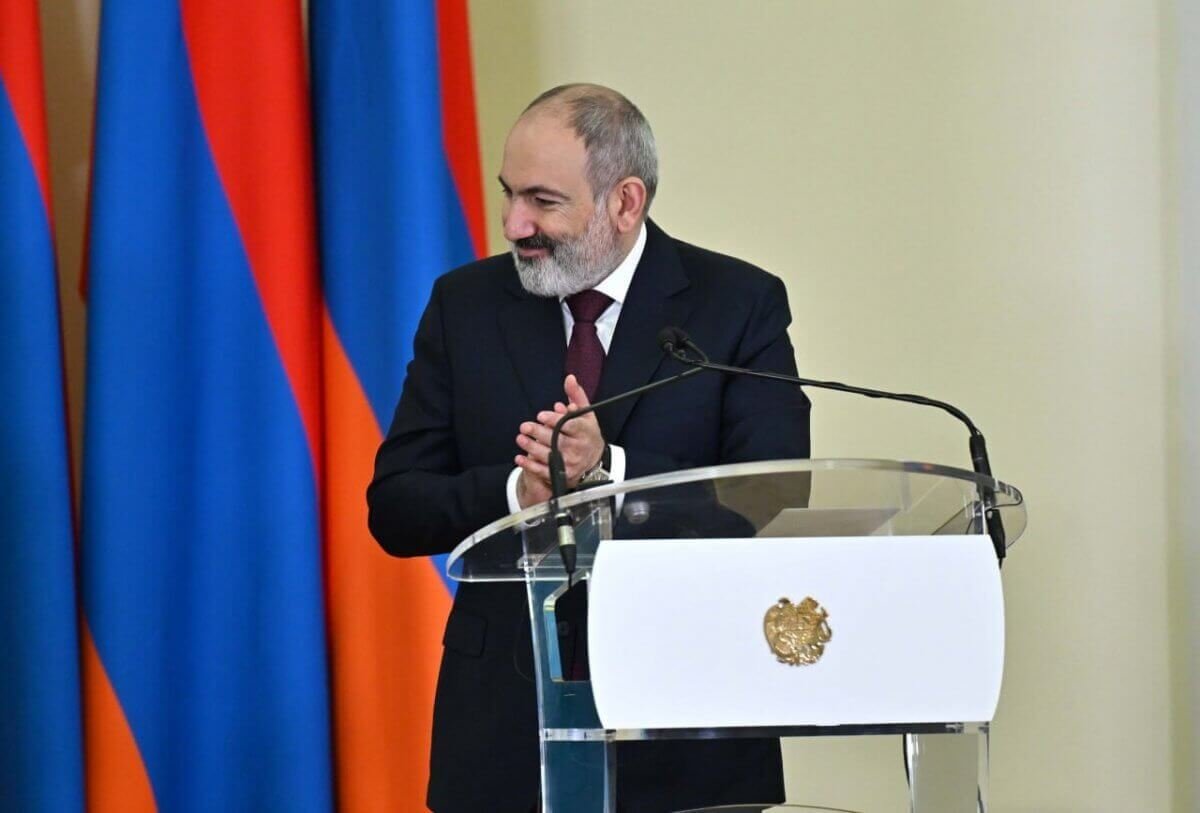 Премьер-министр Армении посетит Астану с официальным визитом