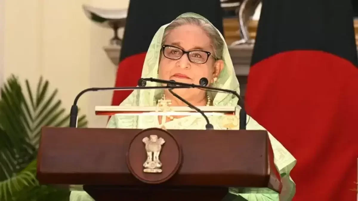 Бывшего премьера Бангладеш приговорили к смертной казни