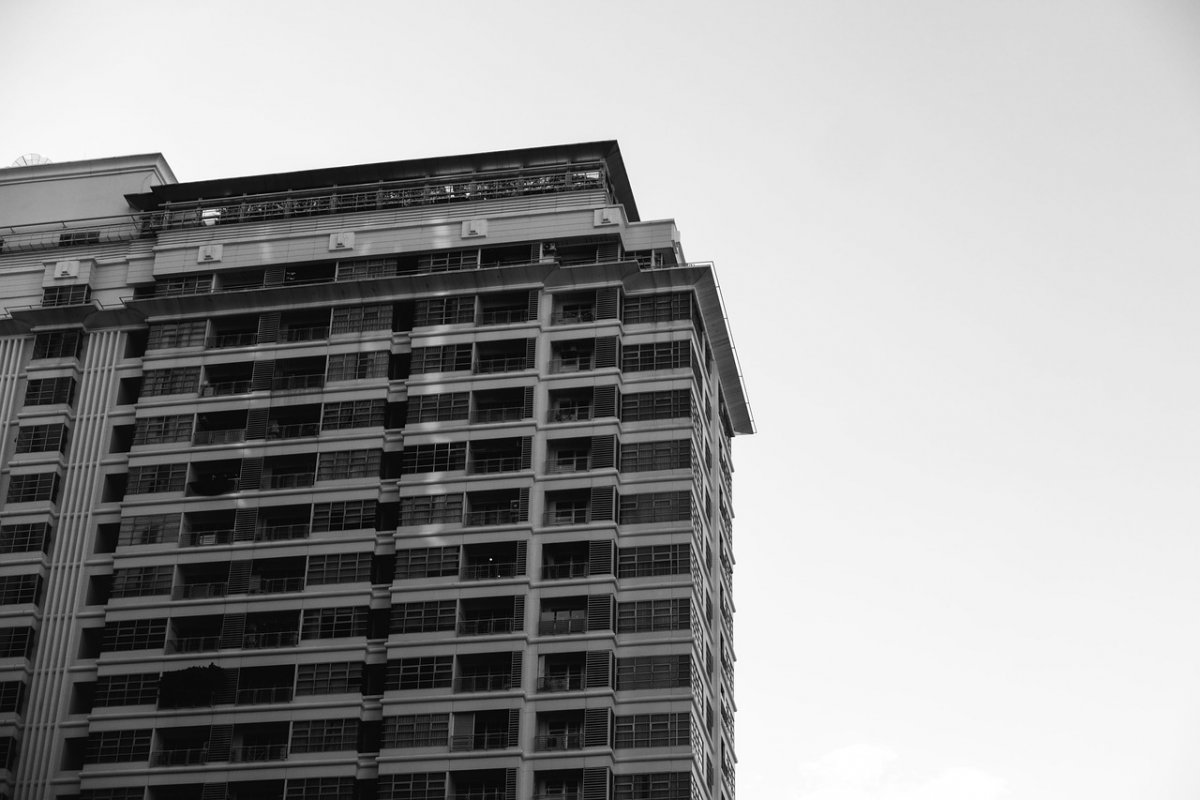 Дольщик ЖК "Монблан" в Алматы заявил, что его обманули на миллиарды тенге