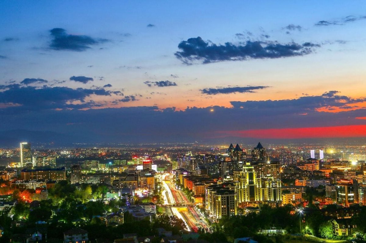 Погода в Алматы: будет тепло и сухо, но к пятнице возможны осадки