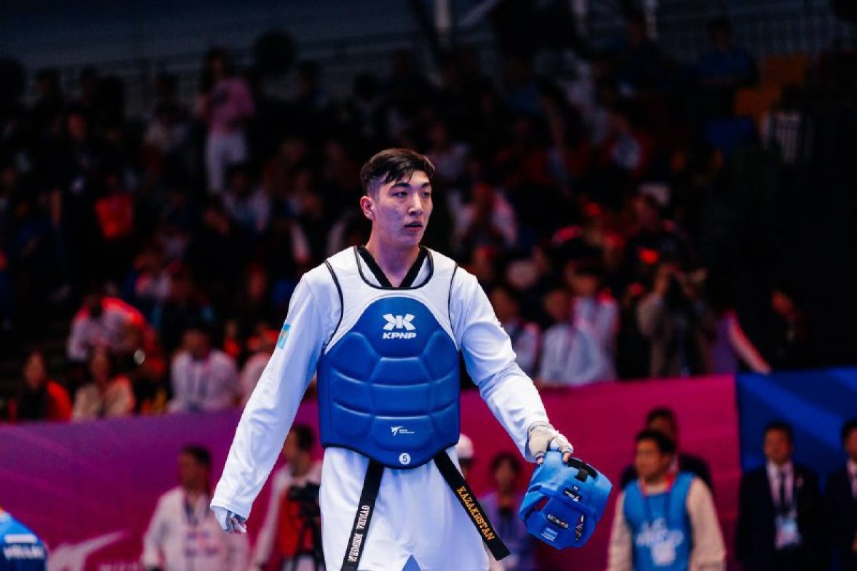 Бейбарыс Каблан принес Казахстану историческую золотую медаль по таеквондо