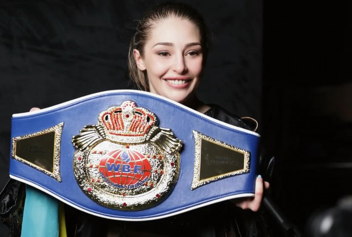 Ангелина Лукас одержала сенсационную победу в ОАЭ