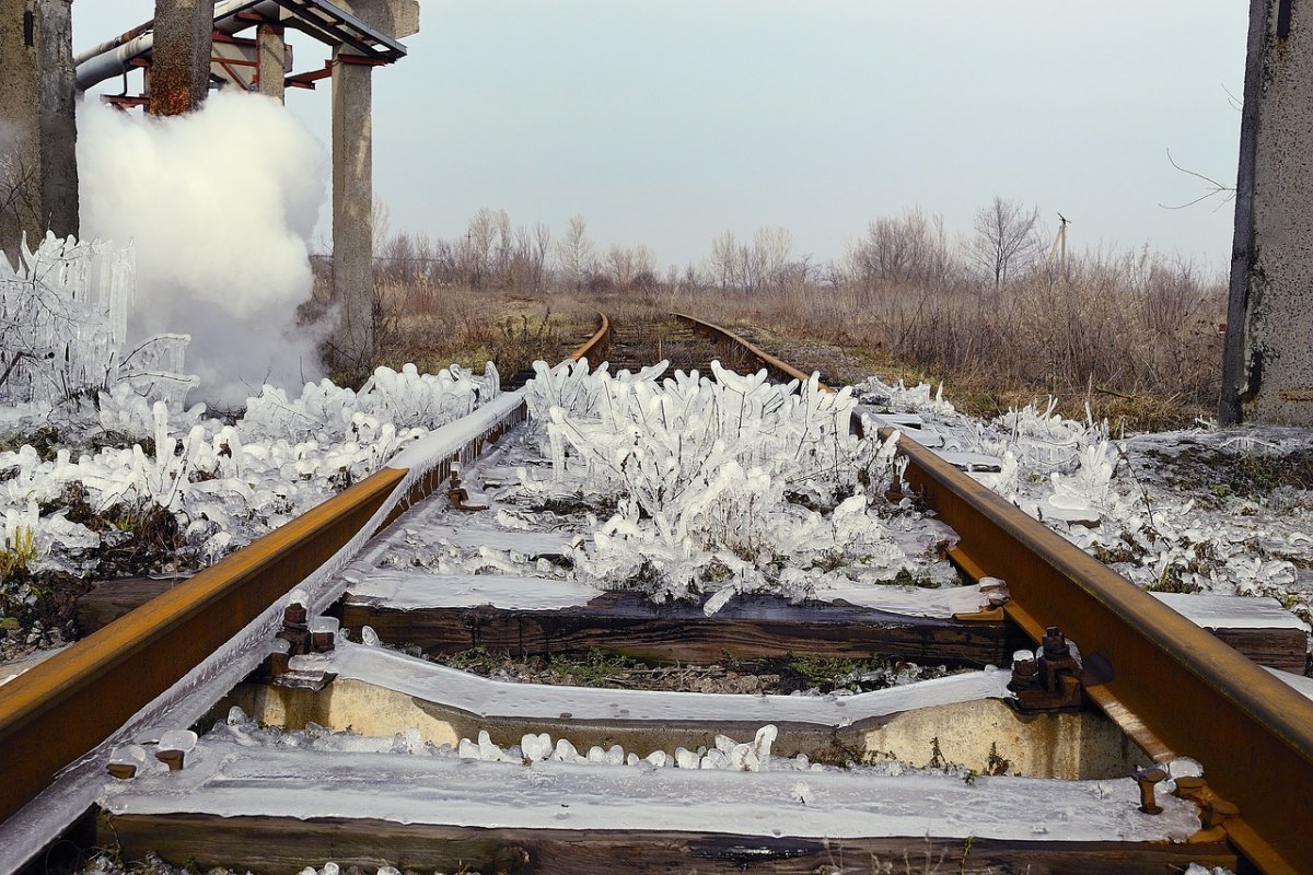 Глава КТЖ инициировал создание спецкомиссии по расследованию инцидента на участке Мойынты-Шығанақ
