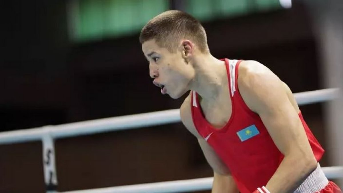 Казахстан завоевал второе золото на ЧМ-2025 по боксу