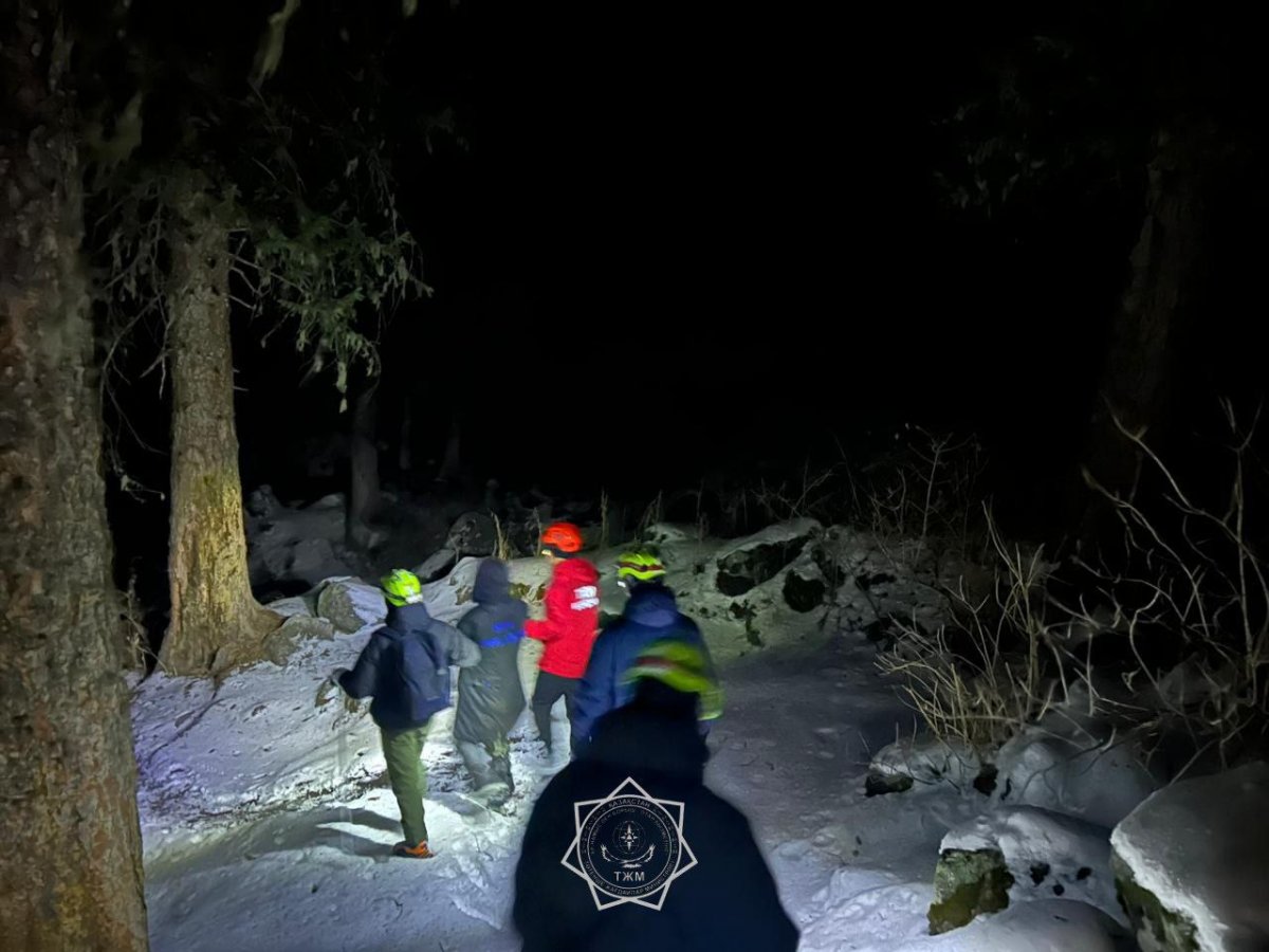 18-летний парень потерялся в горах близ Алматы