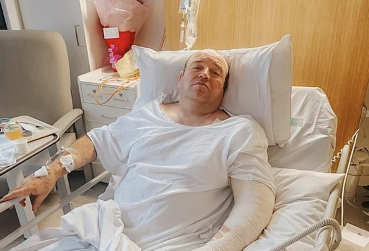 Герой пляжа Бонди: более 1 млн долларов собрали для мужчины, обезоружившего террориста в Сиднее