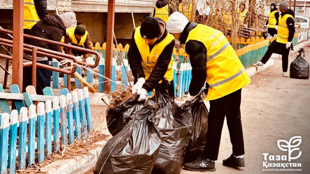 795 тыс. тонн отходов собрали казахстанцы в рамках президентской инициативы “Таза Қазақстан”