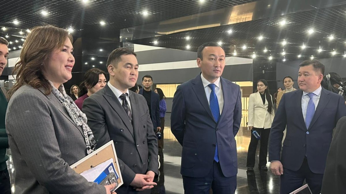 Итоги Года рабочих профессий подвели в Астане