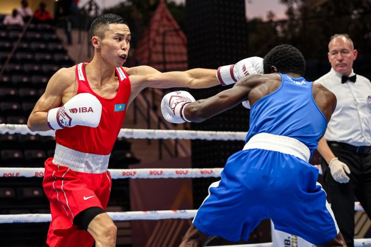 Сакен Бибосынов получил эксклюзивный подарок