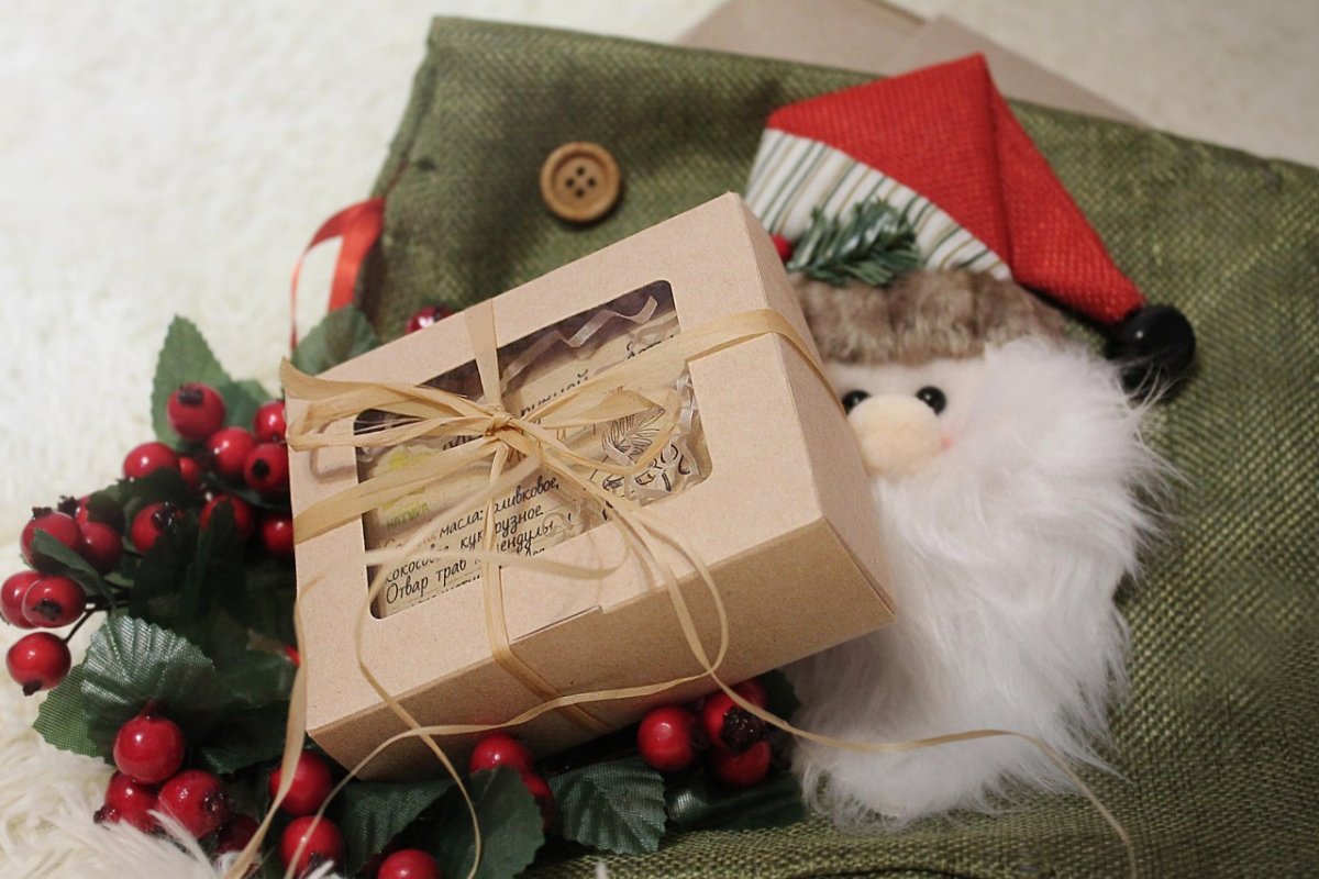Как правильно выбрать сладкий подарок к Новому году