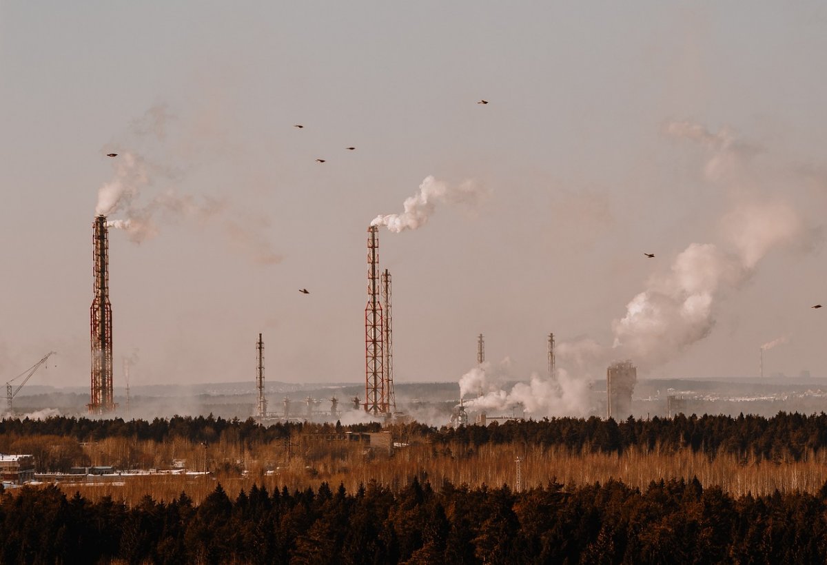 Экологический конфликт в Мангистау: завод отверг данные о загрязнении