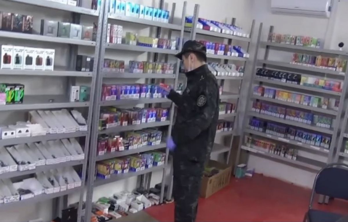 Школьники и студенты покупали запрещенные вейпы в Павлодарской области
