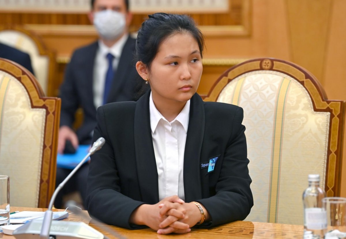 Орденом "Барыс" II степени наградят Бибисару Асаубаеву