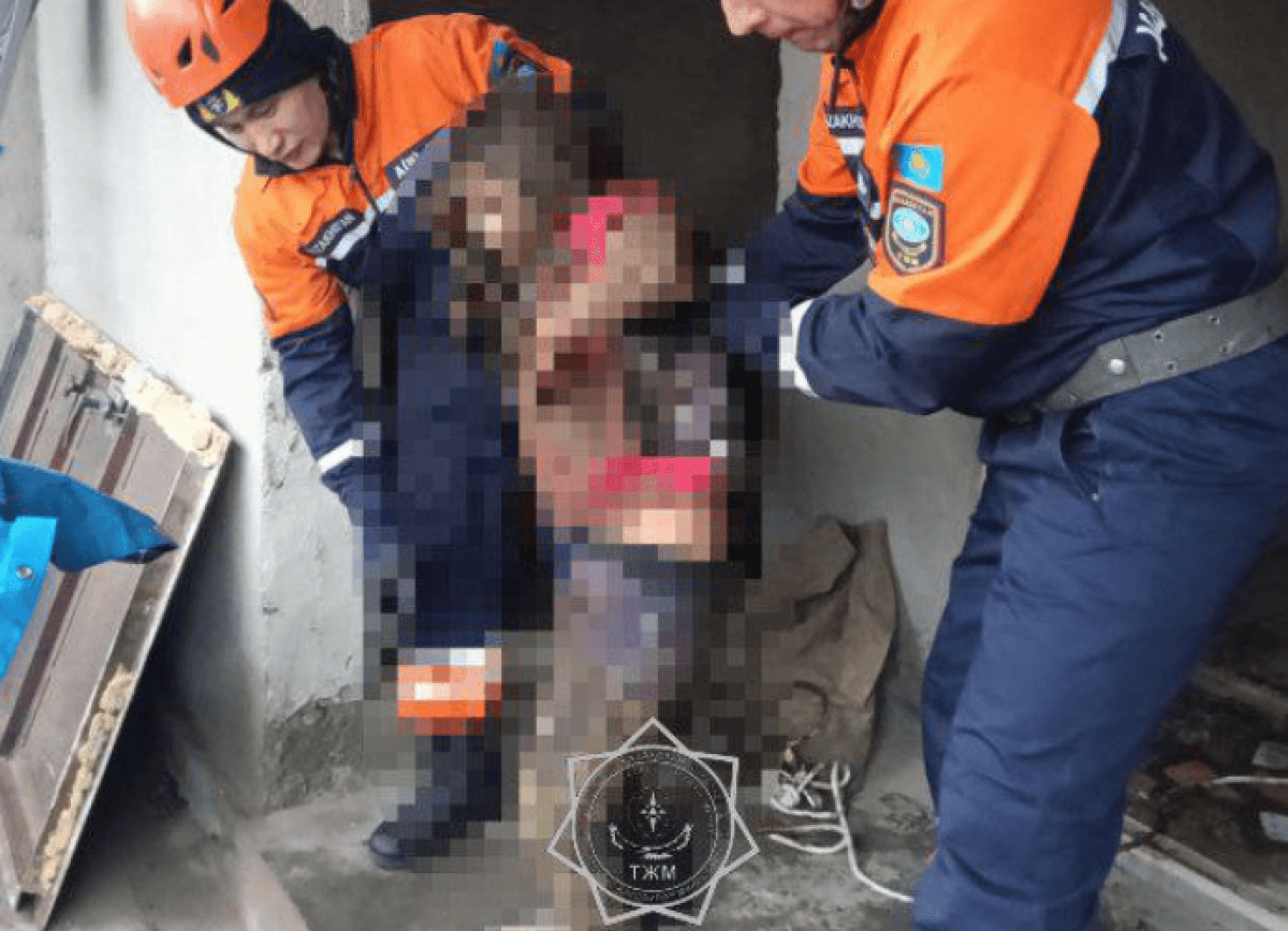 Ребенок провалился в уличный туалет в Жамбылской области