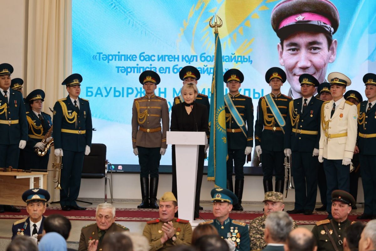 Память, которая воспитывает: в Астане почтили наследие Бауыржана Момышулы
