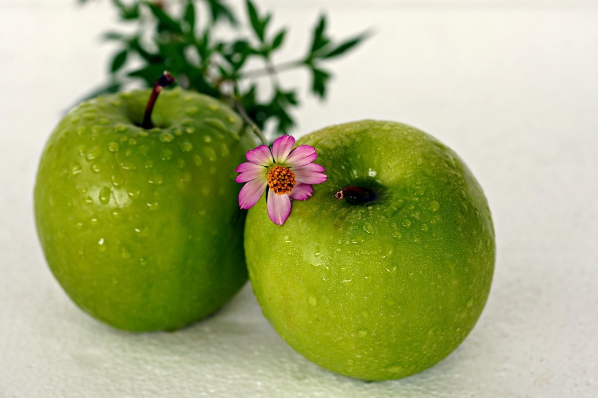 Почему стоит есть зеленые яблоки, даже если они кислые