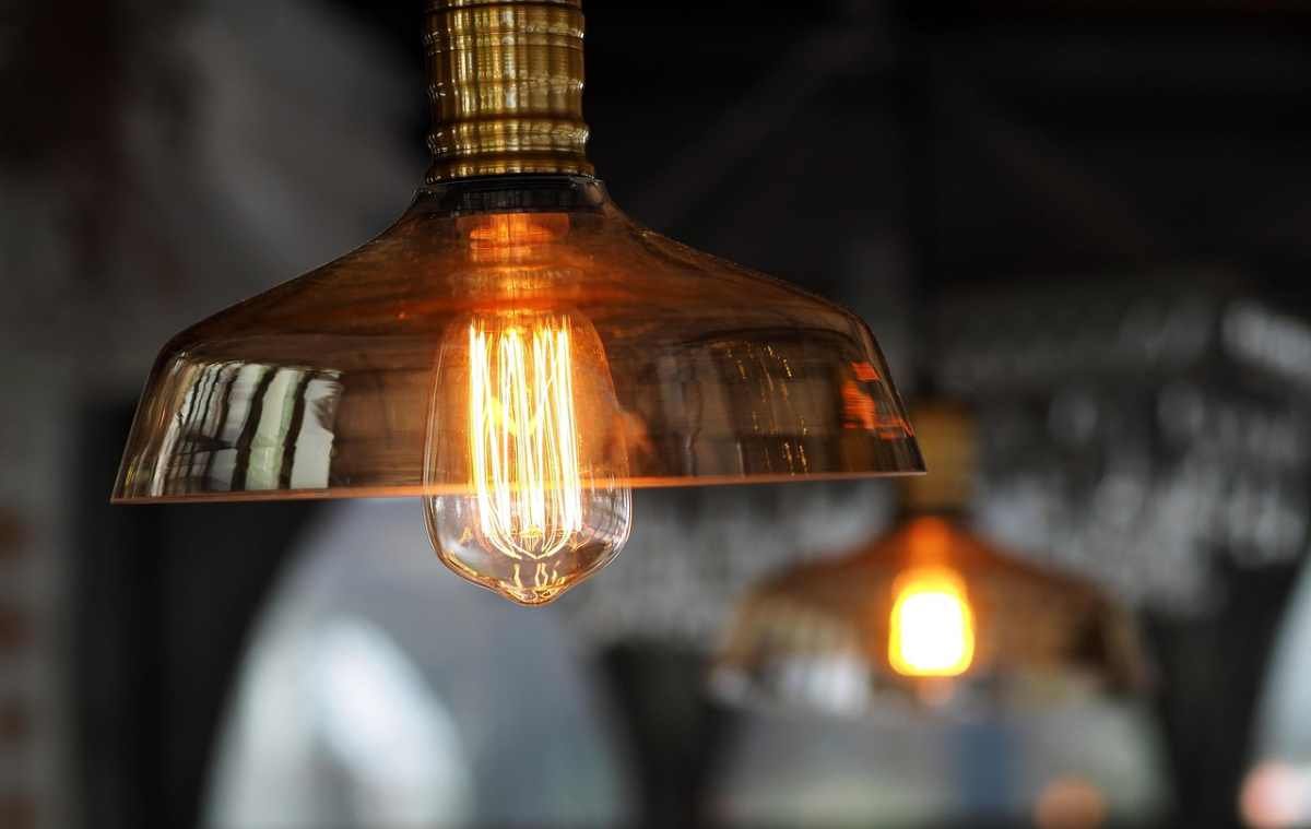 Где и когда отключат свет в Алматы