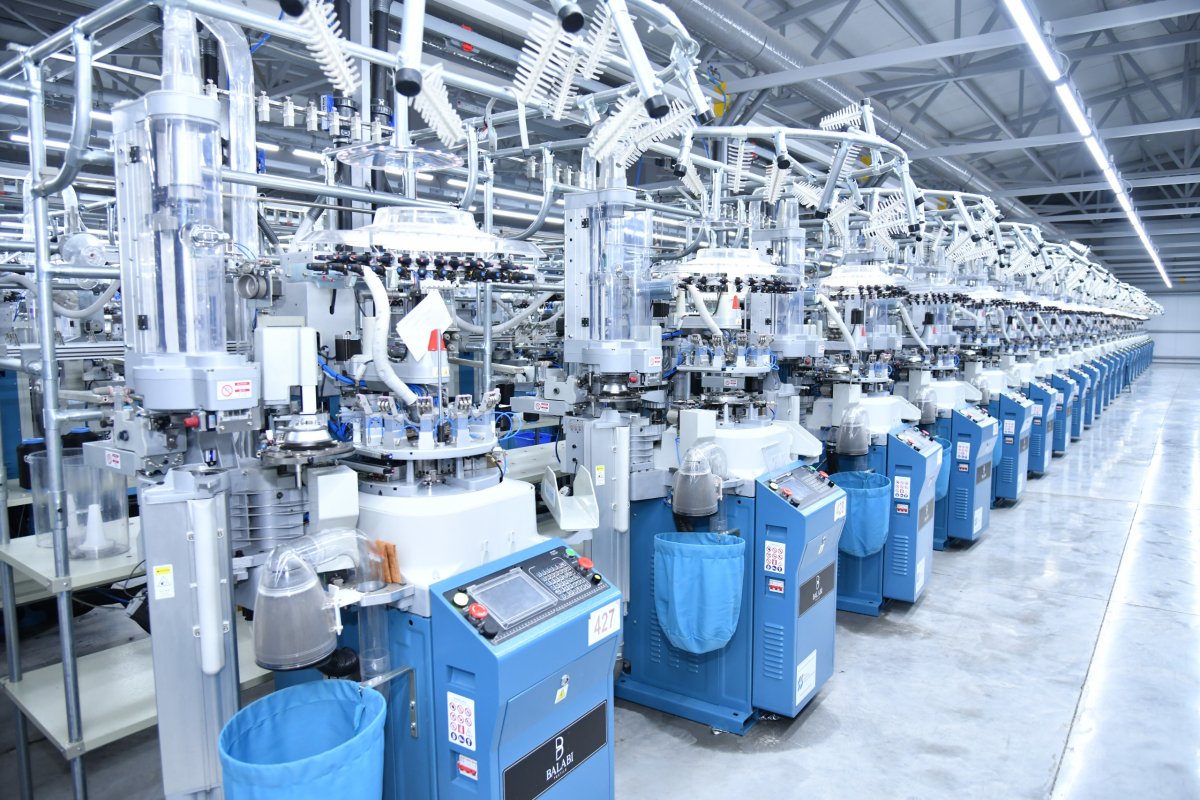 Текстильное производство посетили депутаты в Шымкенте