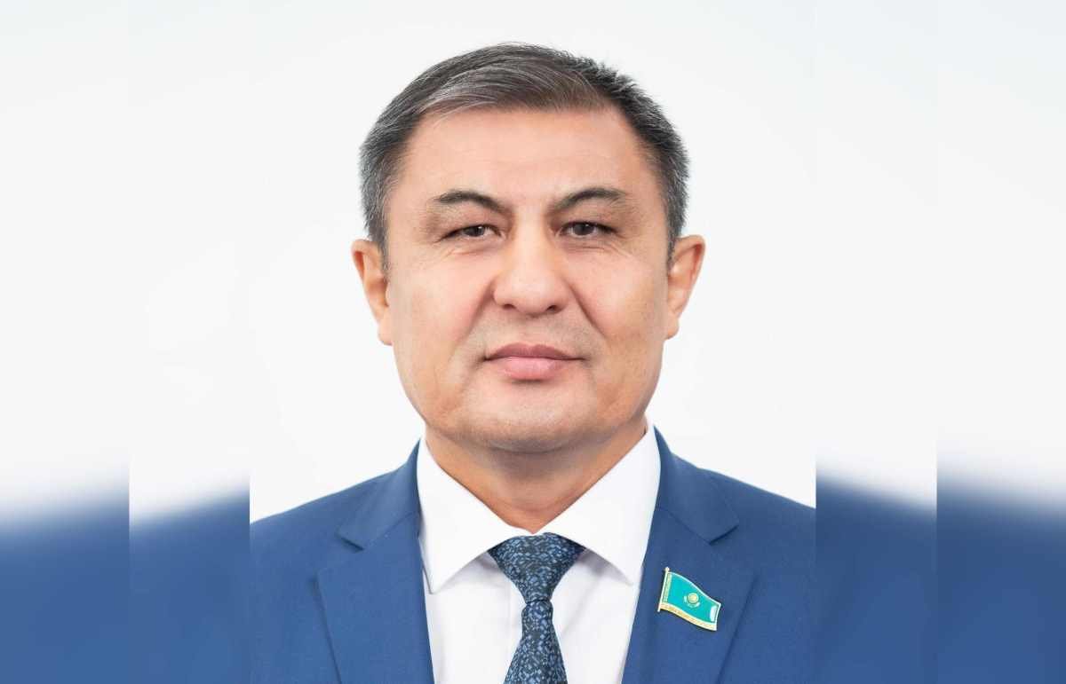 Армия как институт доверия: стратегические акценты в позиции президента