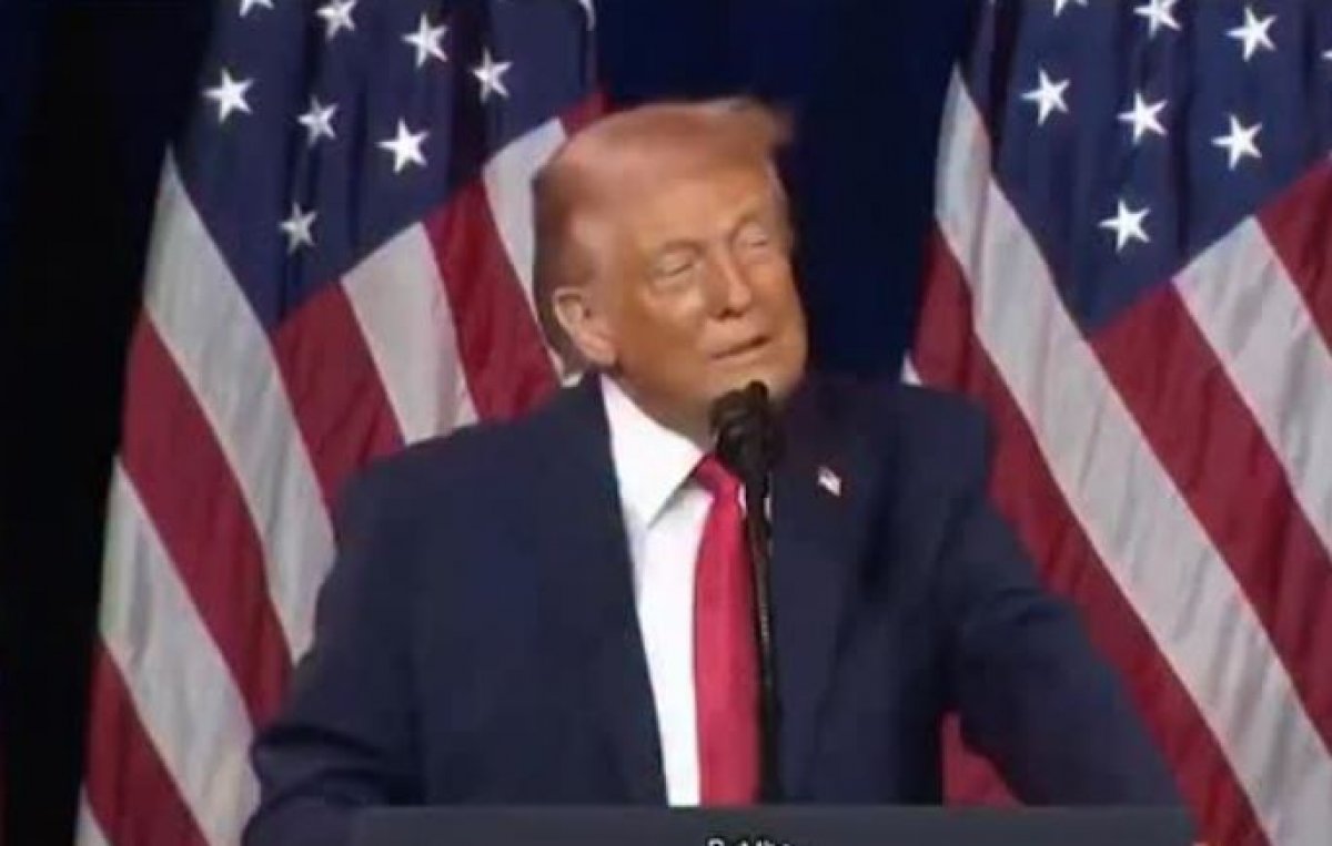 Житель Узбекистана позвонил в полицию и потребовал наказать Трампа за похищение