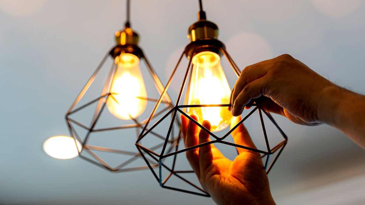 Отключение электричества: на каких улицах Алматы не будет света