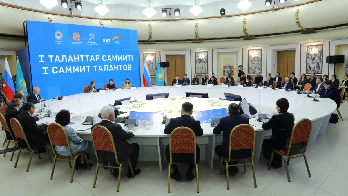 В Алматы заложили первый камень в строительство школы и образовательного центра "Сириус"