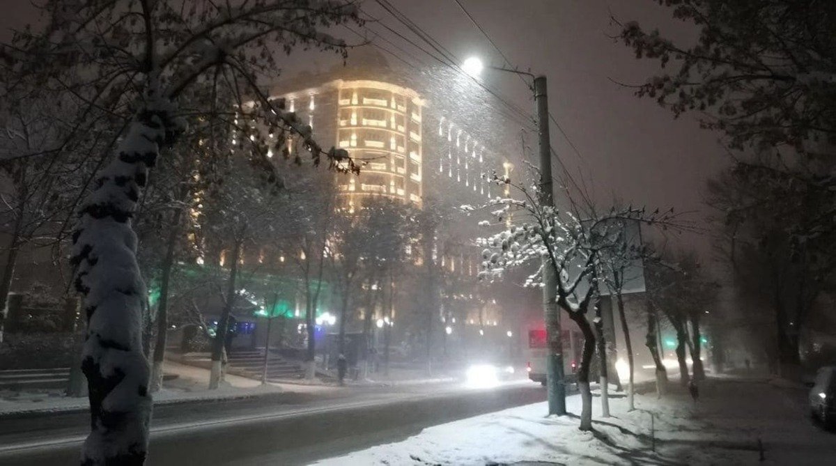 Гололед и ветер 20 м/с: какой будет погода в Шымкенте с 19 по 23 января