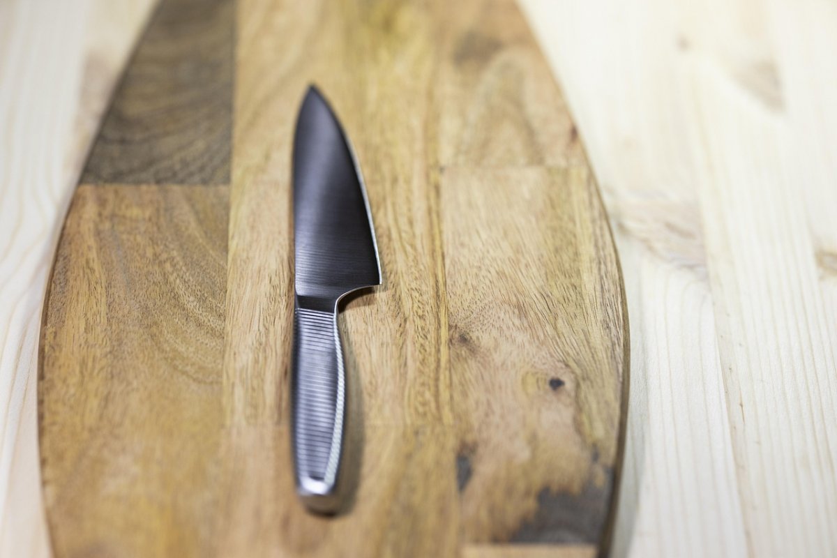 Актюбинка ударила бывшего возлюбленного ножом