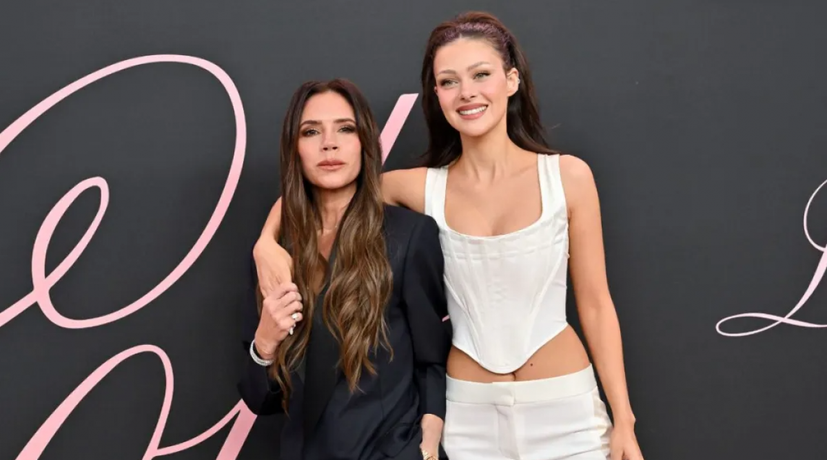 Свекровь украла танец молодоженов: Викторию Бекхэм обвинили в неуважении невестки