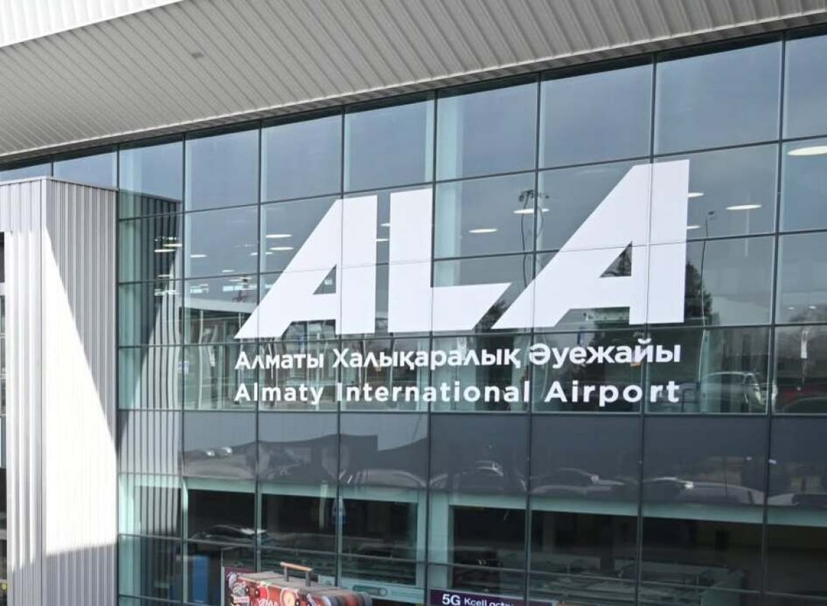 Иностранец застрял в аэропорту Алматы на несколько месяцев