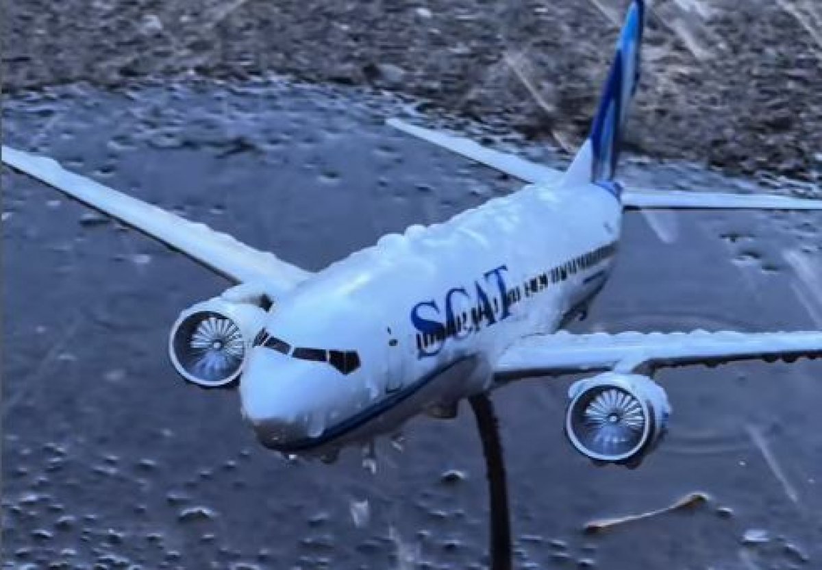 Россияне застряли в аэропорту Тараза из-за самолета SCAT Airlines