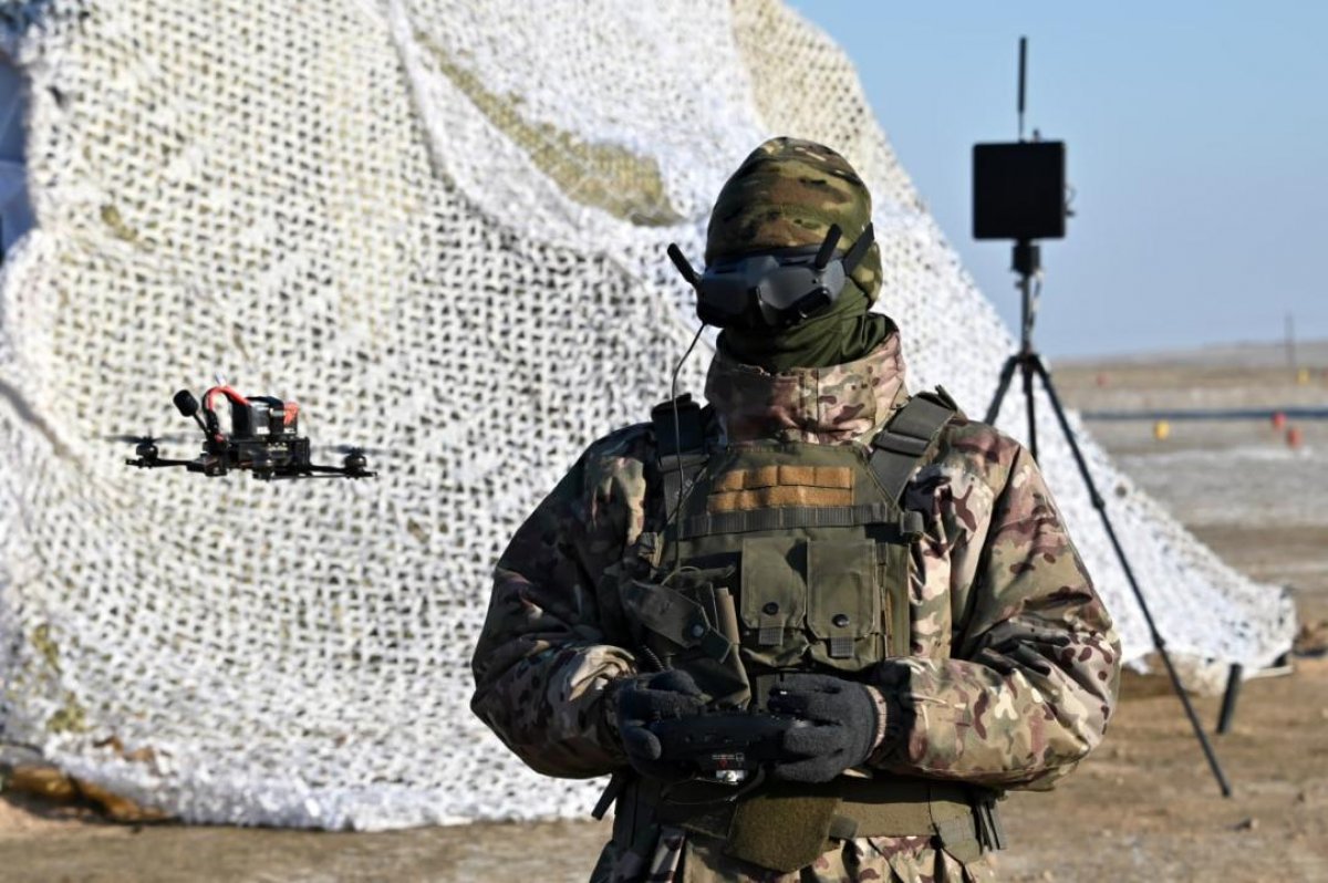 В Десантно-штурмовых войсках РК за месяц собрали более 100 дронов