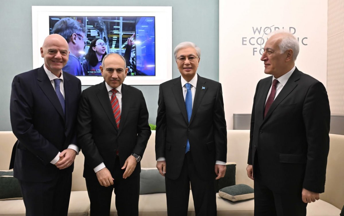 Президент Казахстана провел ряд встреч в Давосе