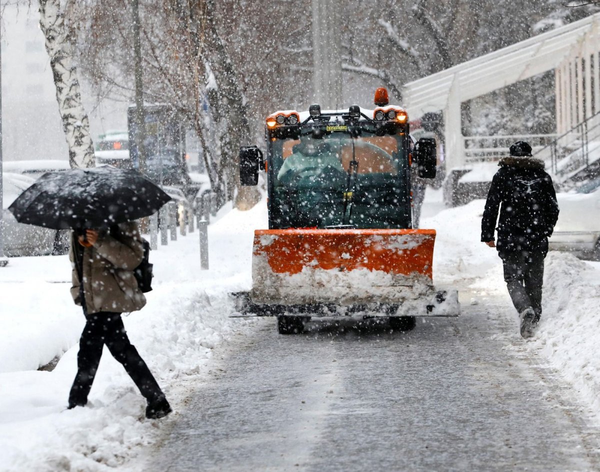 Снег и метель прогнозируют синоптики в Казахстане 27 января