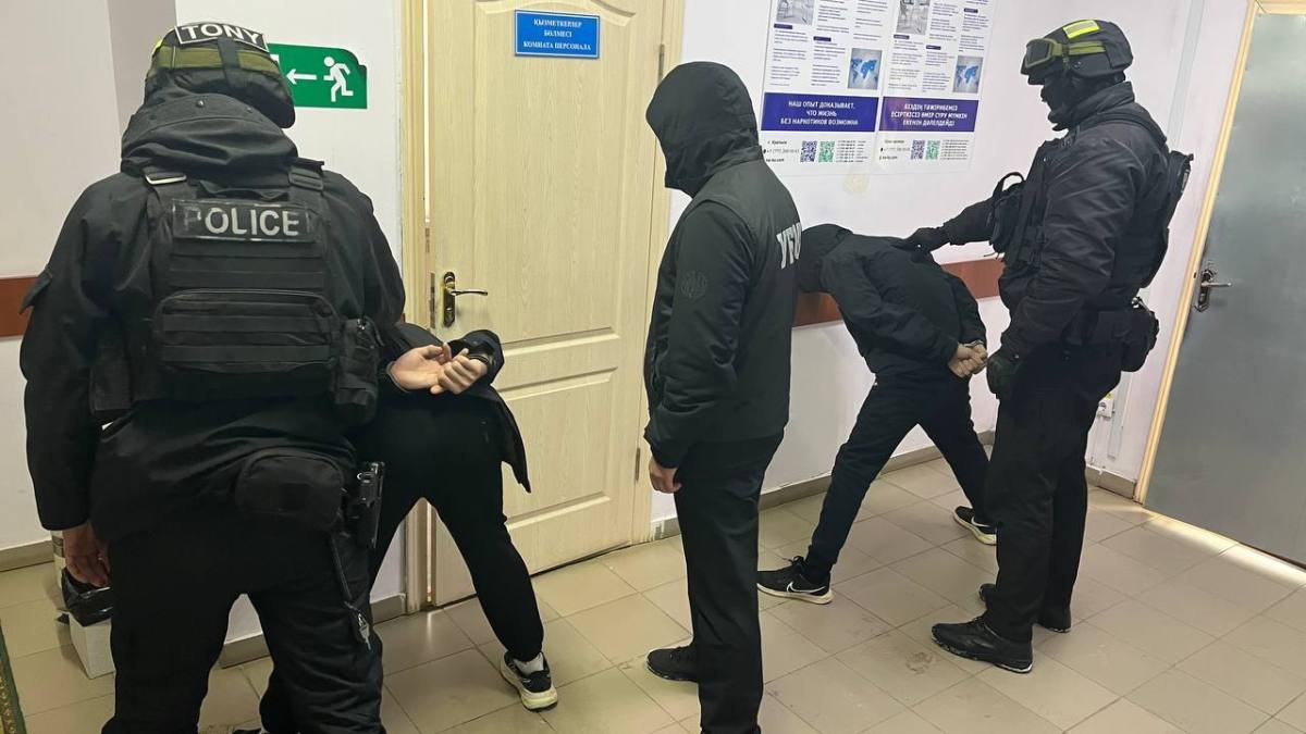 Полиция остановила серию дерзких вымогательств в Уральске