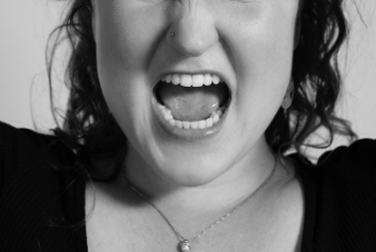 Подростки избили девочку толпой в ТРЦ Актау