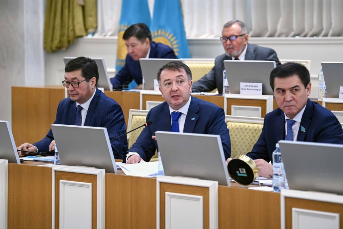 Министр юстиции предложил принять новую Конституцию РК