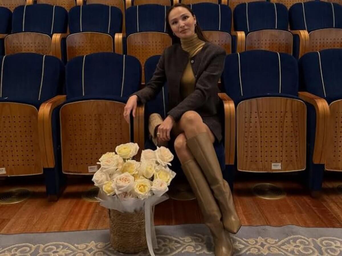 Жулдыз Абдукаримова обратилась к своим одноклассникам