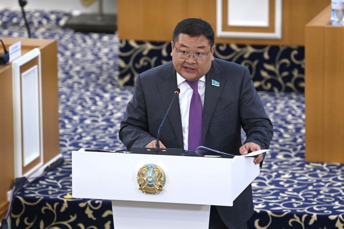 Айдос Сарым: именно сейчас формируется будущее страны