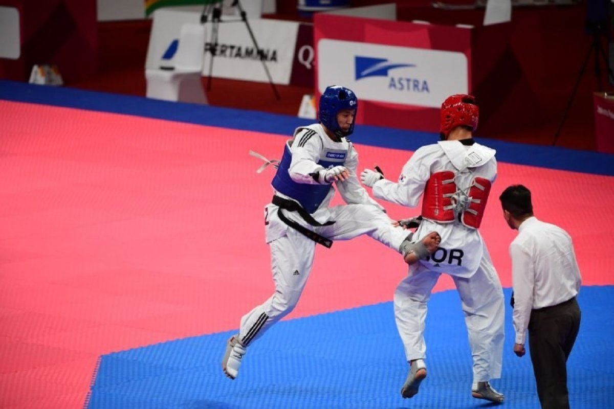 Сборная Казахстана по таеквондо выиграла три медали в ОАЭ