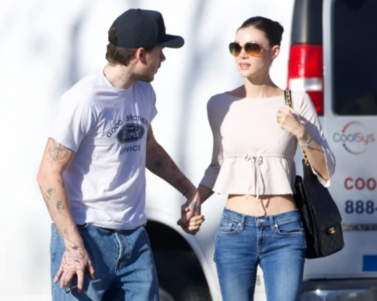 Бруклин Бекхэм удалил татуировку, сделанную в память об отце